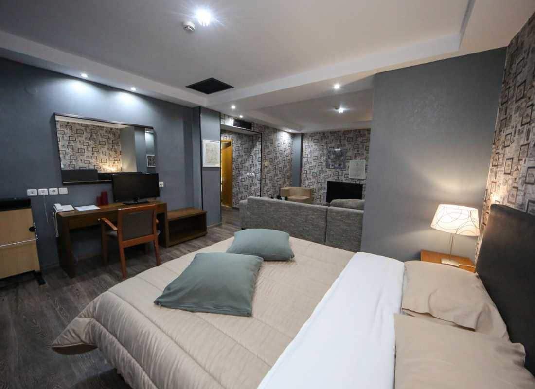 Athina Airport Hotel Терми Екстериор снимка