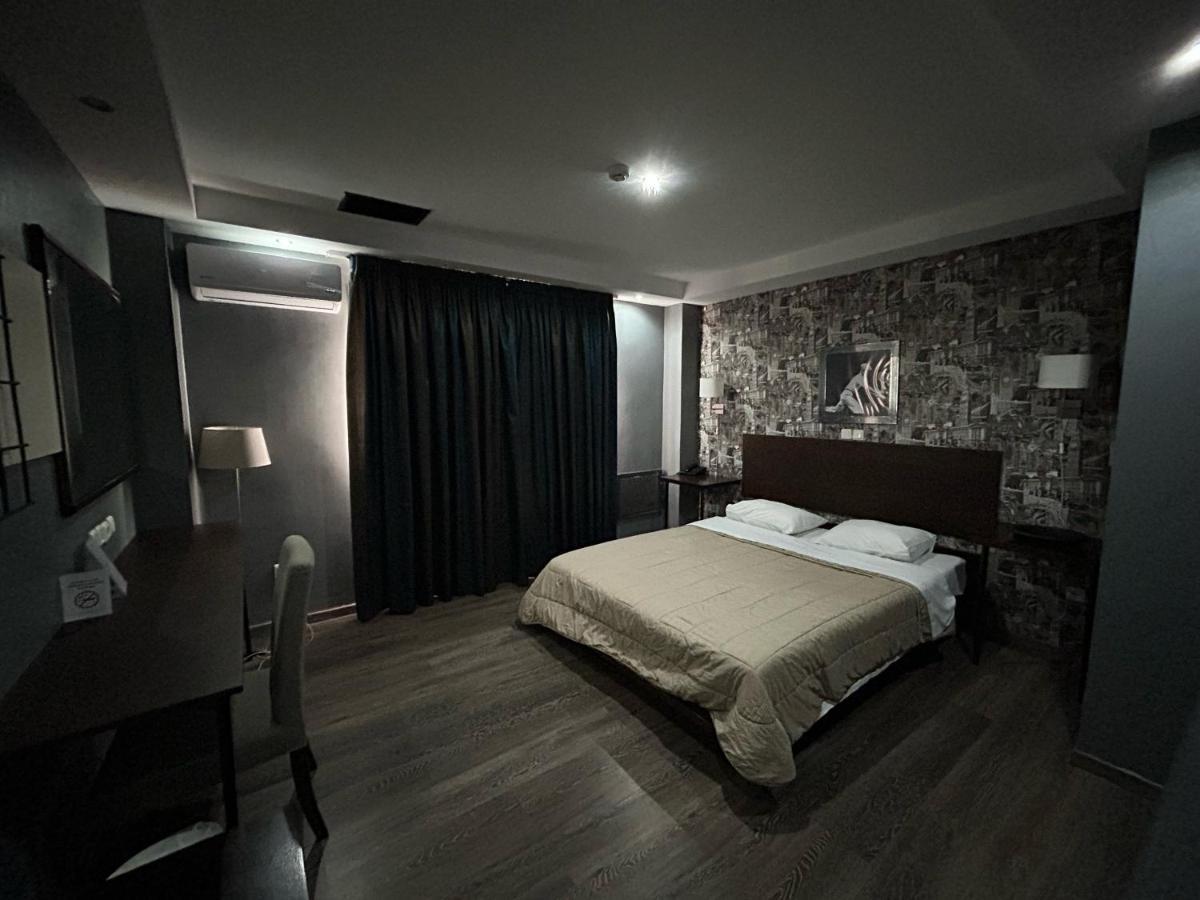 Athina Airport Hotel Терми Екстериор снимка