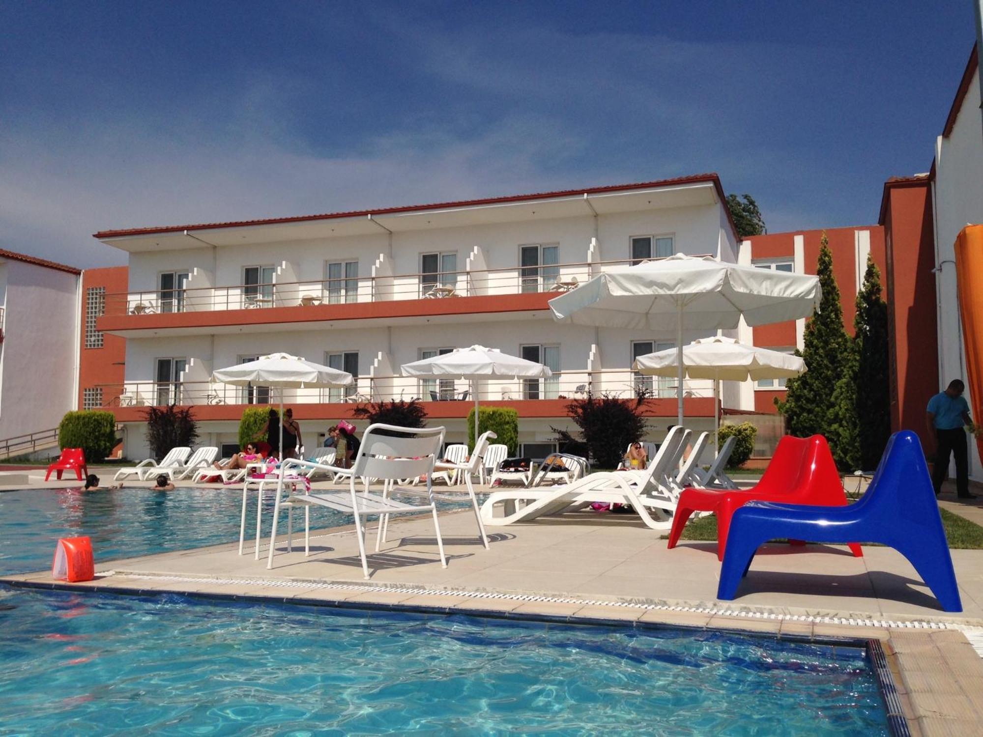 Athina Airport Hotel Терми Екстериор снимка