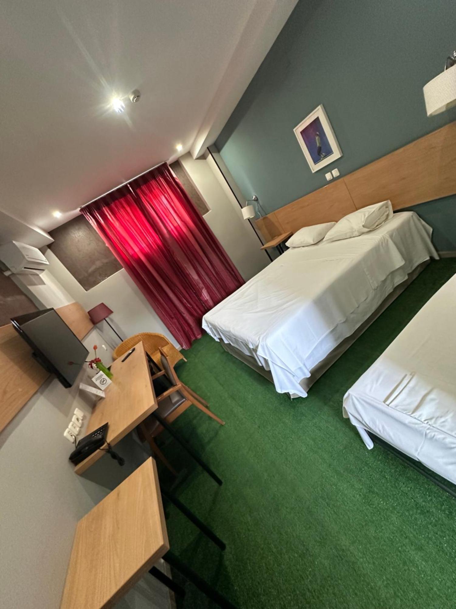 Athina Airport Hotel Терми Екстериор снимка
